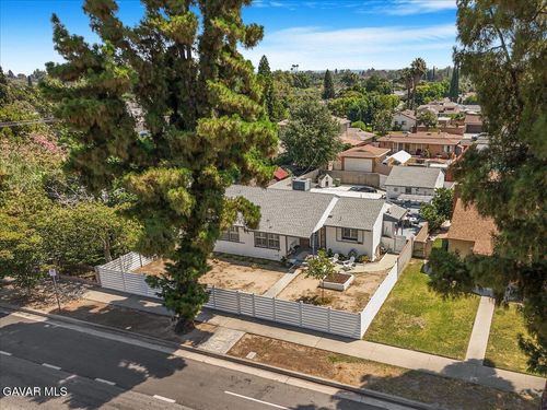 16038 Devonshire St, Granada Hills, CA, 91344-7055 | Card Image