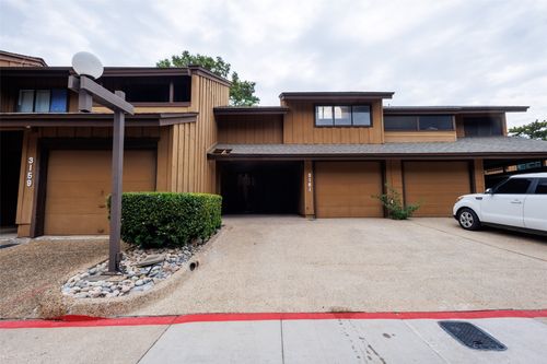 3161 Golden Oak, Farmers Branch, TX, 75234-2337 | Card Image