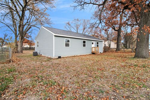 4124 Liverpool Rd, Lake Station, IN, 46405-1844 | Card Image