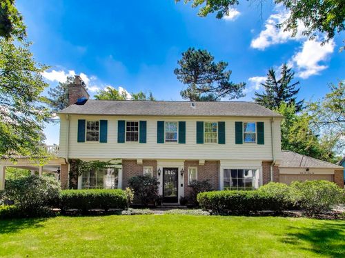 2929 Indianwood Rd, Wilmette, IL, 60091-1127 | Card Image