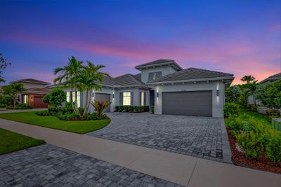 9252 Coral Isles Circle, House other with 3 bedrooms, 3 bathrooms and null parking in Palm Beach Gardens FL | Image 2