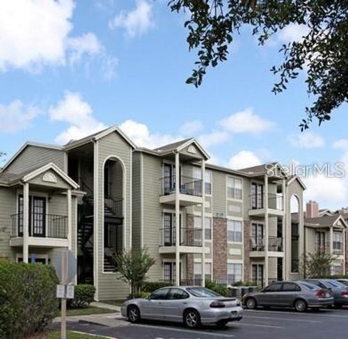 7100-2550 N Alafaya Trl, ORLANDO, FL, 32826-3633 | Card Image