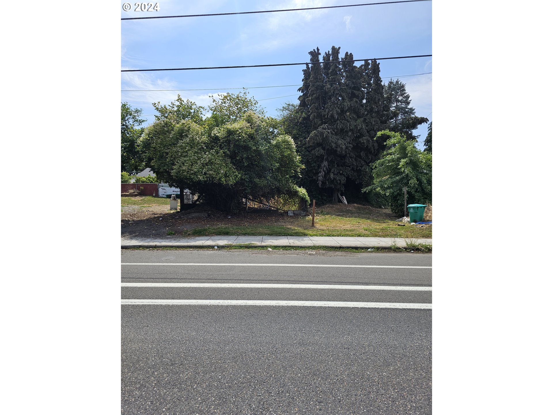 Killingsworth St, Portland, OR 97218