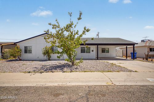 3351 W Paradise Dr, Phoenix, AZ, 85029-2201 | Card Image