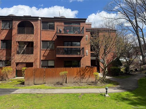 1-10 Bronxville Glen Dr, Yonkers, NY, 10708-6830 | Card Image