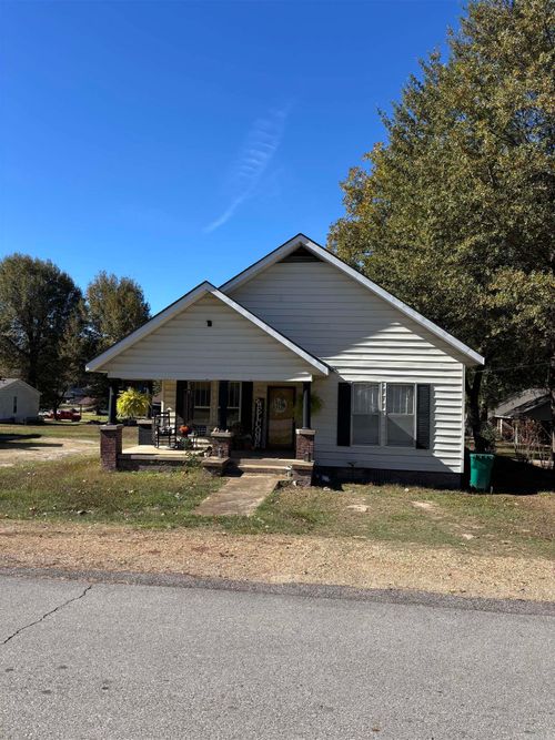 417 N 7th St, Nashville, AR, 71852-4408 | Card Image