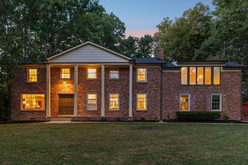 6332 Mapledale Ln, Brentwood, TN, 37027-5602 | Card Image