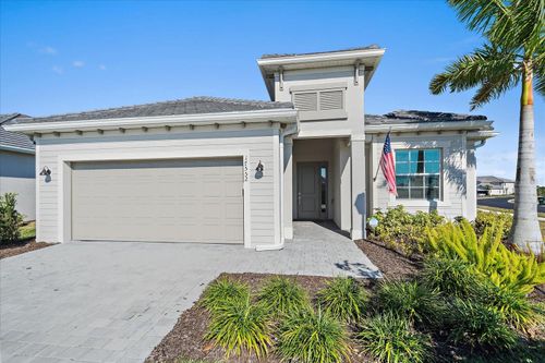 17552 Santorini Ct, Venice, FL, 34293-6097 | Card Image