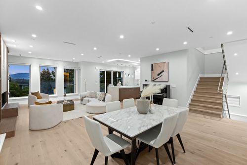 3279 Vimy Cres, Vancouver, BC, V5M4B5 | Card Image