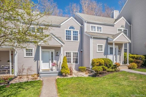 220 Sandpiper Ct, Yorktown Heights, NY, 10598-1968 | Card Image