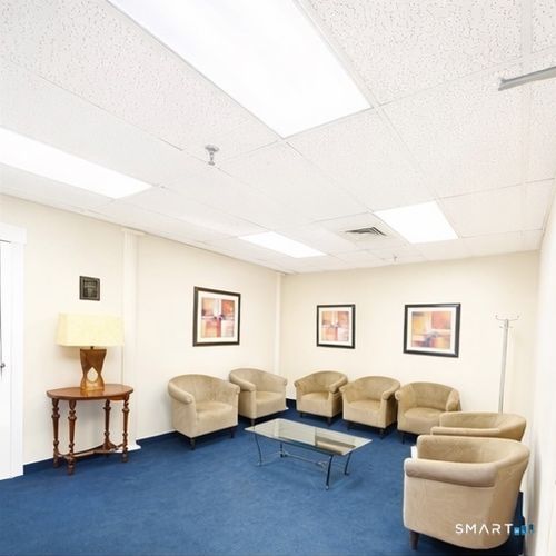 292 Main St, Middletown, CT, 06457-3439 | Card Image