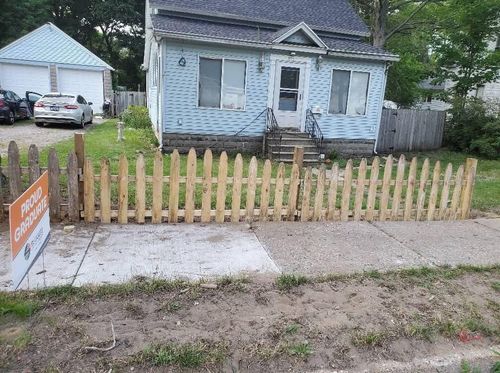 700 Oak Ave, Muskegon, MI, 49442-2014 | Card Image