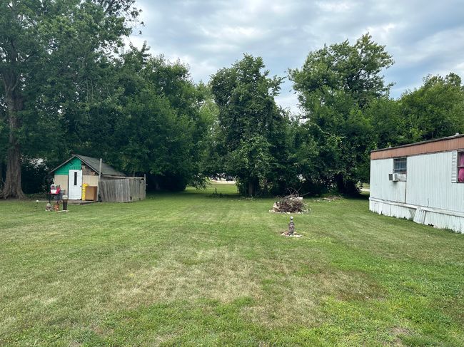 901 S 6 Th St, House other with 2 bedrooms, 1 bathrooms and null parking in West Terre Haute IN | Image 8