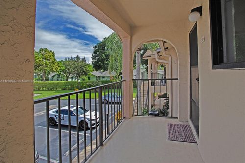 apt-1011-9431 Boca Cove Cir, Boca Raton, FL, 33428-7771 | Card Image