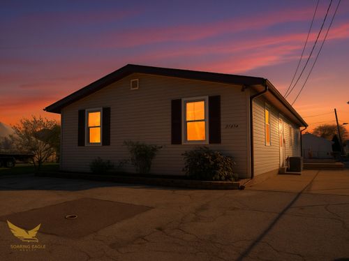 37844 Maplehill St, Harrison Township, MI, 48045-2735 | Card Image