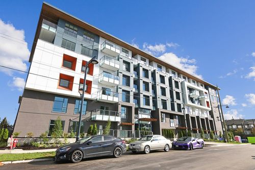 w303-10828 139a St, Surrey, BC, V3R3E5 | Card Image