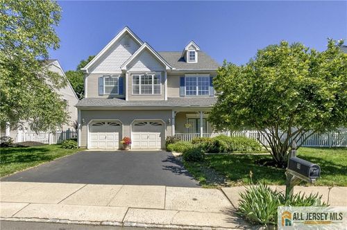 11 Holohan Dr, Plainsboro, NJ, 08536-2014 | Card Image