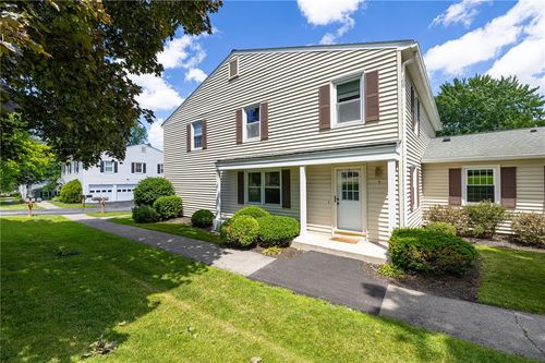 3 Eagle Ln, Fairport, NY, 14450-3309 | Card Image