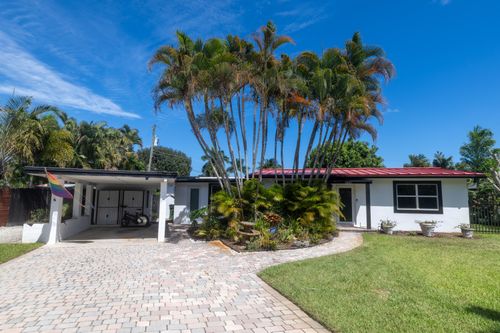 2800 Ne 1st Ave, Wilton Manors, FL, 33334-1070 | Card Image