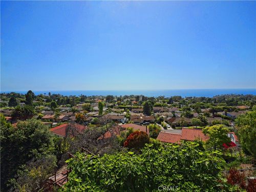 1132 Via Zumaya, Palos Verdes Estates, CA, 90274-4362 | Card Image