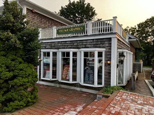 unit-1-132 Main St, Westhampton Beach, NY, 11978-2627 | Card Image