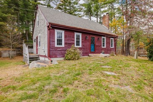 150 Quanapoag Rd, East Freetown, MA, 02717-1403 | Card Image