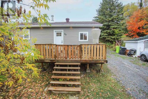 82 Elliott Rd, Sault Ste. Marie, ON, P6C2Z4 | Card Image