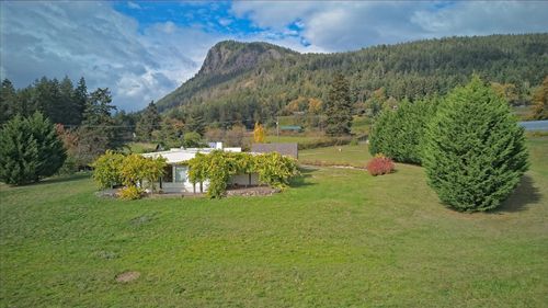1929 Fulford-Ganges Road, Salt Spring Island, BC, V8K2A6 | Card Image