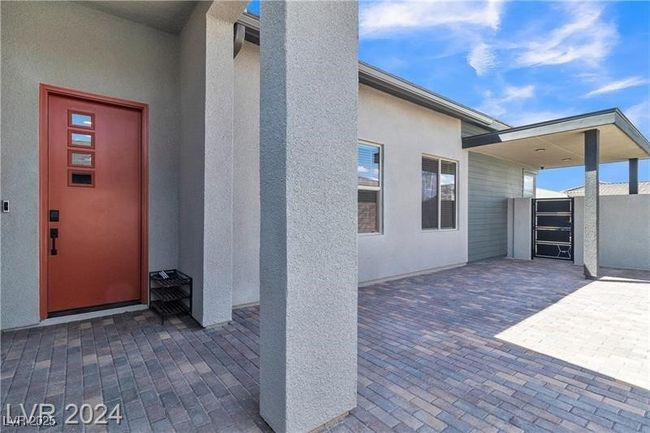 10301 Fairview Ridge Ct, House other with 4 bedrooms, 3 bathrooms and null parking in Las Vegas NV | Image 7