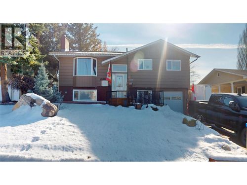 2617 5th Street S, Cranbrook, BC, V1C4W9 | Card Image