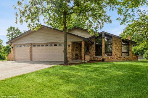 3617 Wimborne Ave, New Lenox, IL, 60451-9685 | Card Image