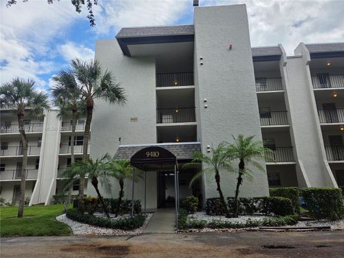 apt-408-9410 Poinciana Pl, Davie, FL, 33324-4840 | Card Image