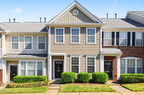 7632 Winners Edge St, Raleigh, NC, 27617-1928 | Card Image