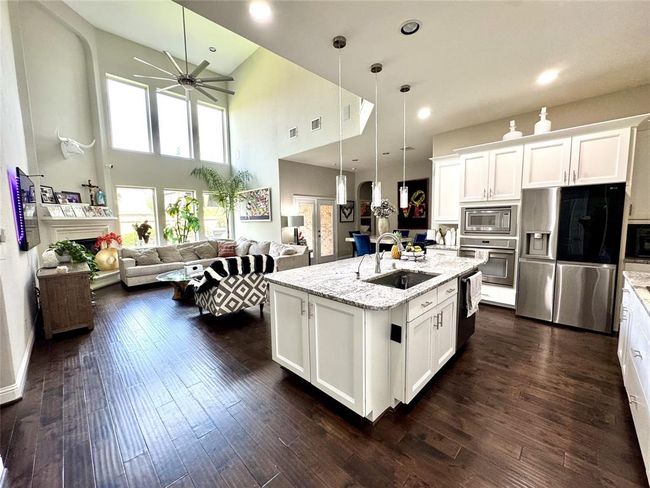 9723 Reston Ranch Ct, House other with 5 bedrooms, 4 bathrooms and 3 parking in Cypress TX | Image 8