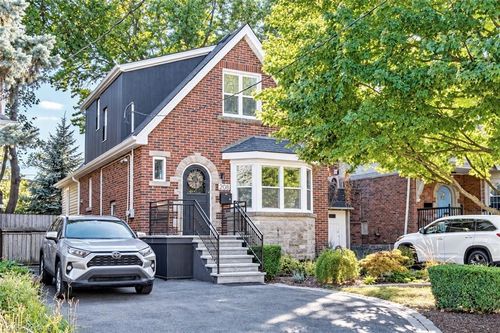 208 Cline Ave N, Hamilton, ON, L8S3Z9 | Card Image