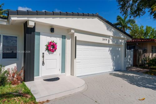 5419 Ne 22nd Ave, Fort Lauderdale, FL, 33308-3224 | Card Image