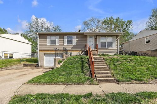 2503 Cypress Avenue, St Joseph, MO, 64503 | Card Image