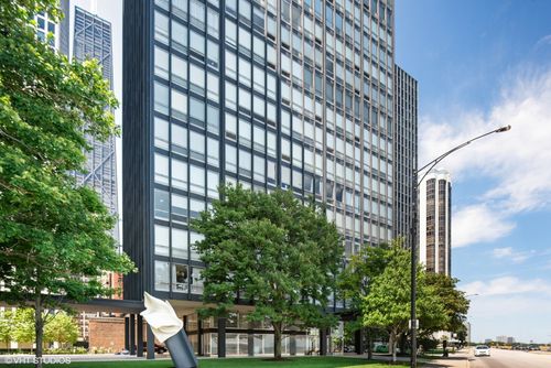 14h-880 Lake Shore Dr, Chicago, IL, 60611-1707 | Card Image