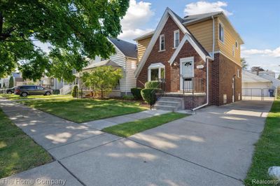 1532 Ethel Avenue, Home with 3 bedrooms, 1 bathrooms and null parking in Lincoln Park MI | Image 3