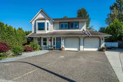 8569 Mckee Pl, Chilliwack, BC, V2P7X8 | Card Image