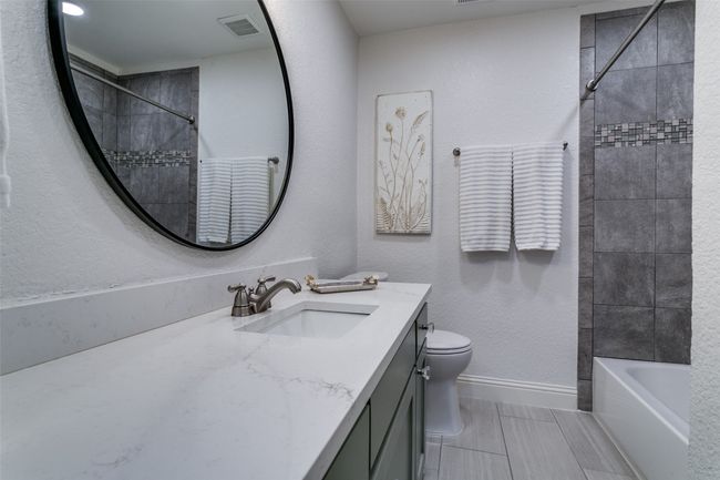 854 E Wall St, House other with 3 bedrooms, 2 bathrooms and null parking in Grapevine TX | Image 26