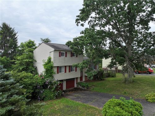 426 Linden Dr, Cheswick, PA, 15024-9603 | Card Image