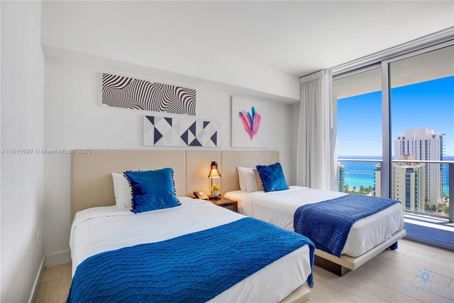 R1605 - 4010 S Ocean Dr, Home with 2 bedrooms, 2 bathrooms and null parking in Hollywood FL | Image 12