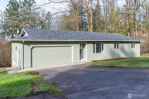 115 Lowrane Dr, Kelso, WA, 98626-3040 | Card Image