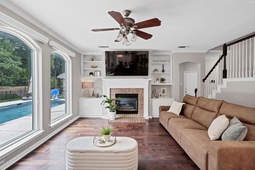 3520 Stone Creek Ln S, Fort Worth, TX, 76137-1913 | Card Image