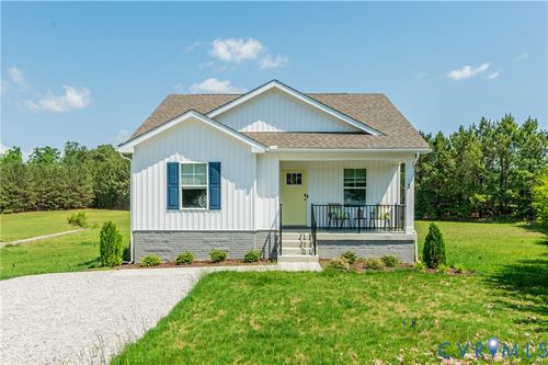 99 Byway Cir, Kilmarnock, VA, 22482-3890 | Card Image