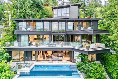 1840 Naomi Pl, North Vancouver, BC, V7G1Y1 | Card Image