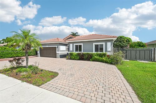 15333 Sw 184th St, Miami, FL, 33187-1711 | Card Image
