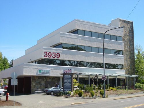 203a-3939 Quadra St, Saanich, BC, V8X1J5 | Card Image