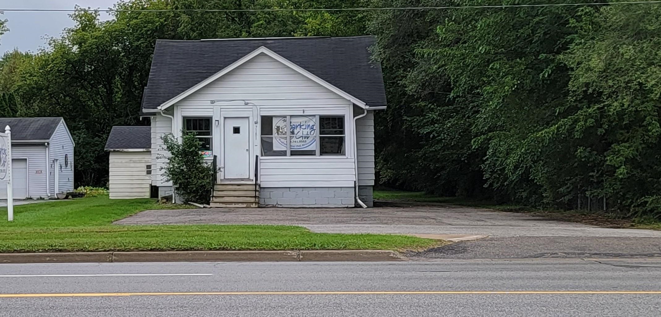 Gratiot Rd, Saginaw, MI 48609